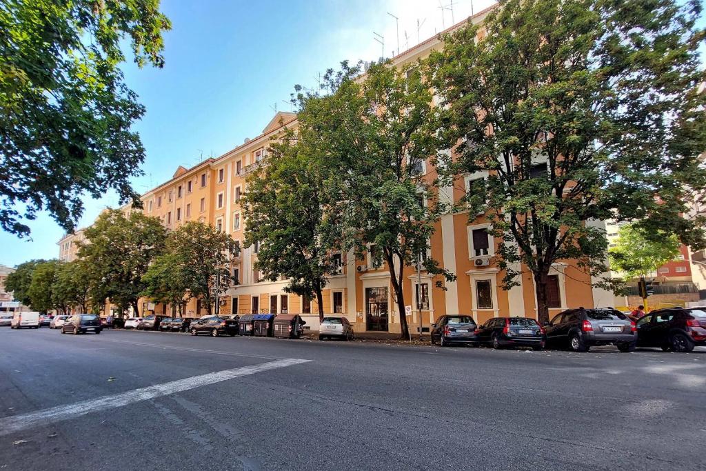 Ettore Rolli In Trastevere by Halldis