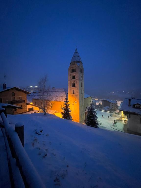 Chalet Blanc "Le Flocon" v zimě
