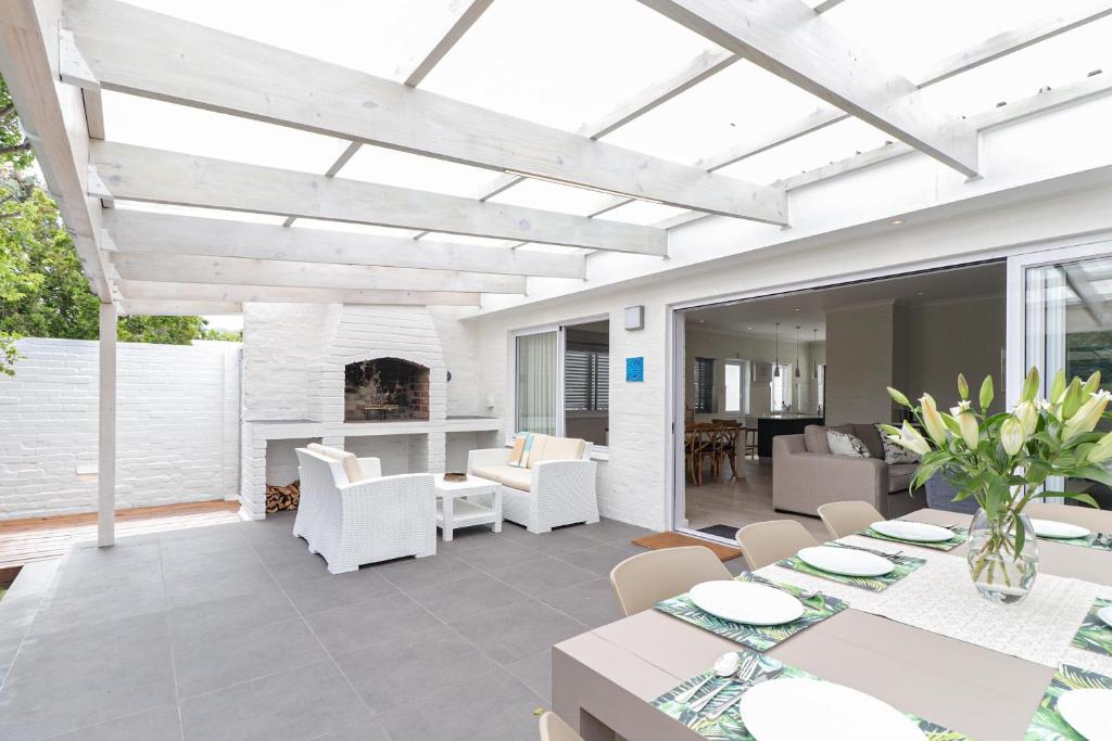 Mooinooientjie Langbaai beach a lifetime of family memories