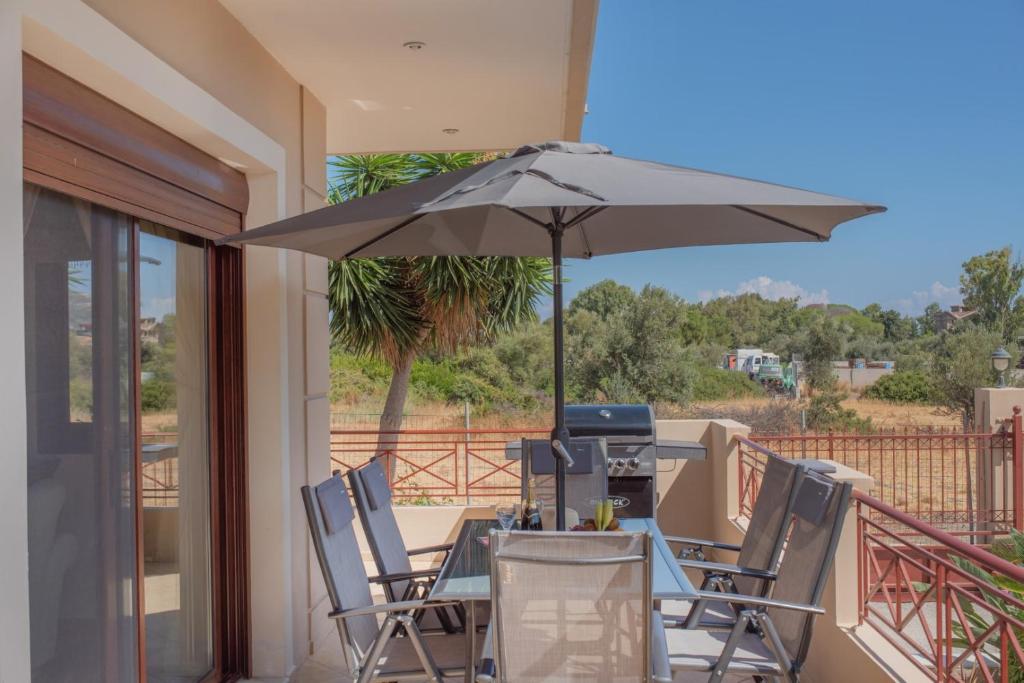 Balkon lub taras w obiekcie Emma's Luxury Villa