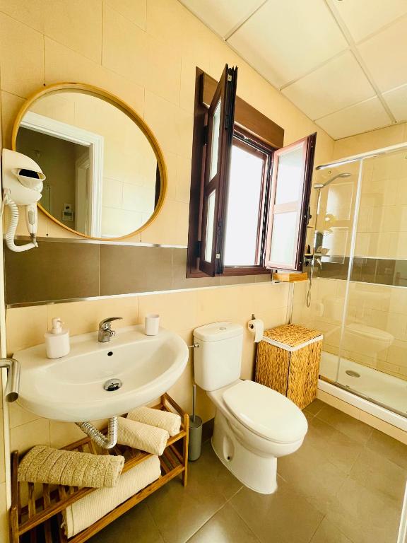 A bathroom at El descanso del almorávide