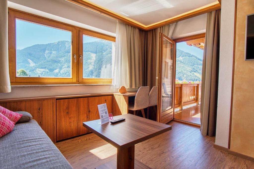 Landhaus Saalbach - Ski in & out - 4