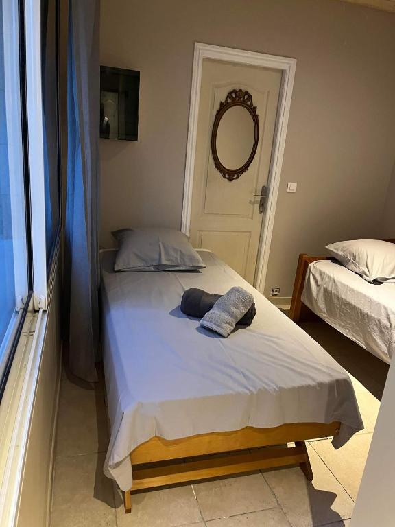 Cottage Chaleureux tout équipé climatisé à Jacou - Casa De Dos Dormitorios