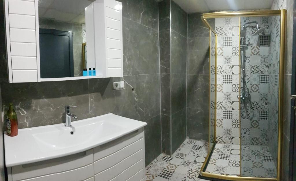 Samkon Süit Otel - Housity