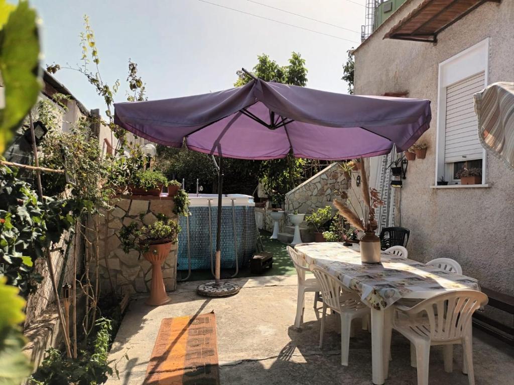 Balkon lub taras w obiekcie Aromi di Sicilia Casa Vacanze