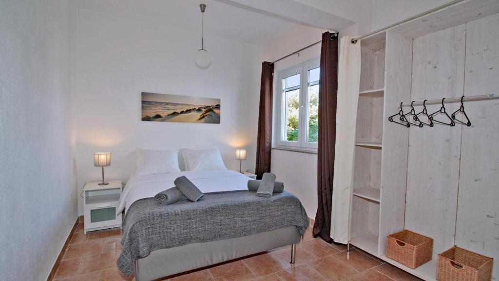 Fotografia z galérie ubytovania Pakostane - VRGADA -appartement 50 m2 avec piscine v Pakoštane