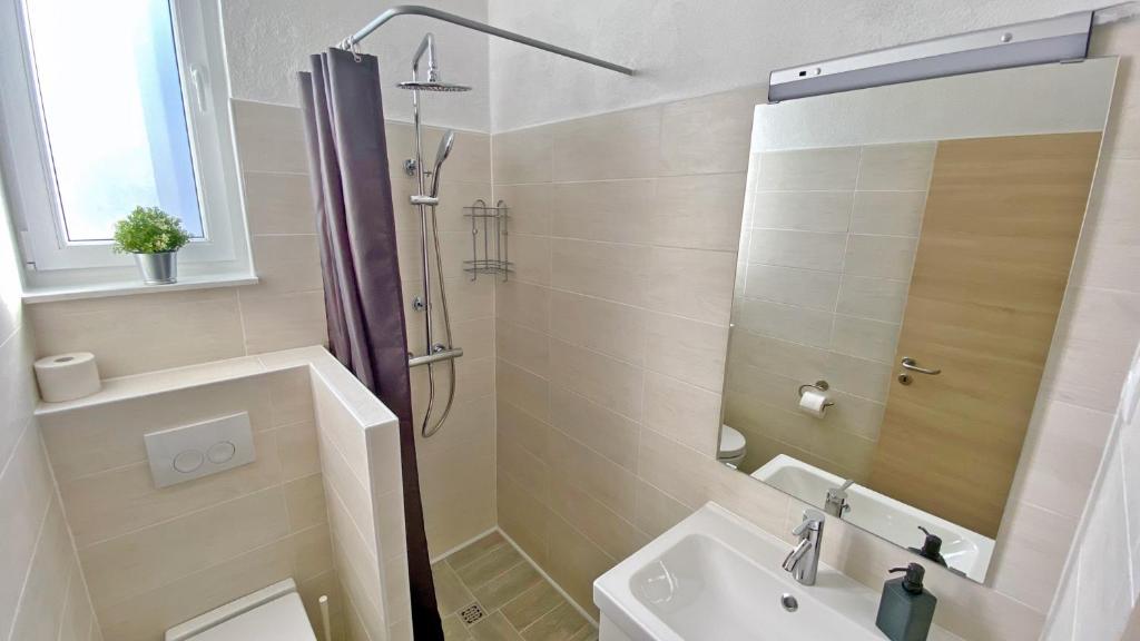 Fotografia z galérie ubytovania Pakostane - VRGADA -appartement 50 m2 avec piscine v Pakoštane