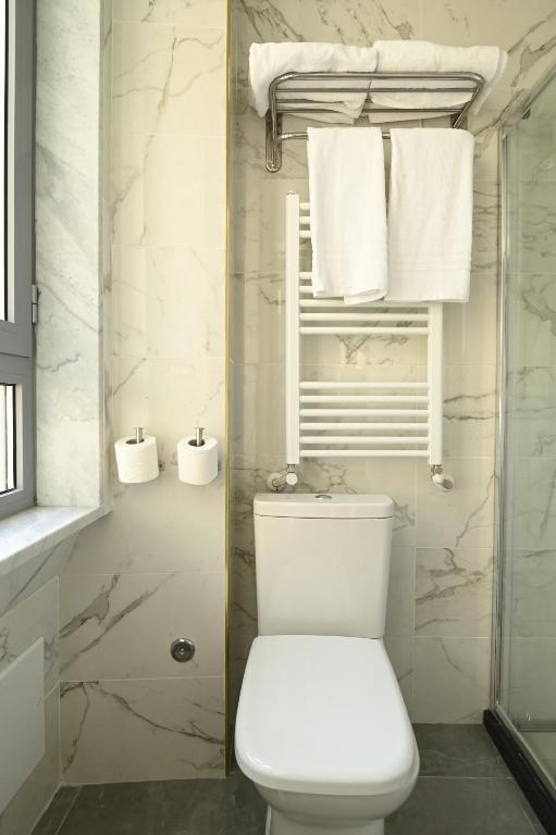 Hotel Midway - Resim 11