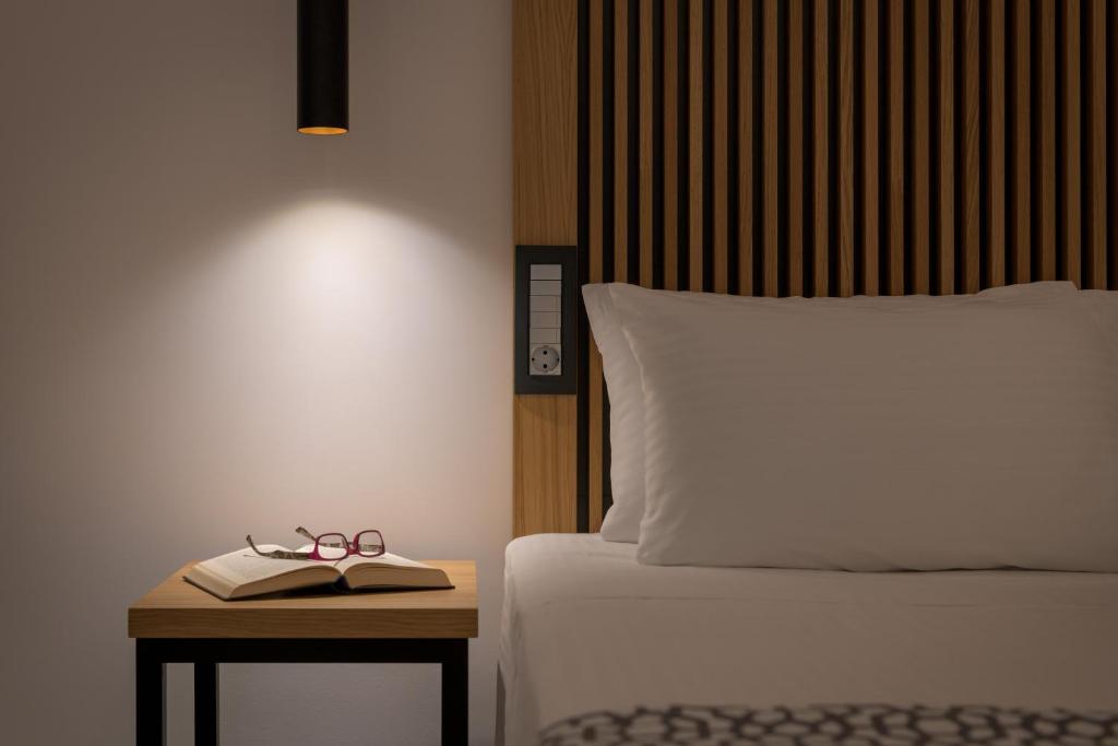 Oceanis Beach Hotel - Superior Double Or Twin Room With Mountain View