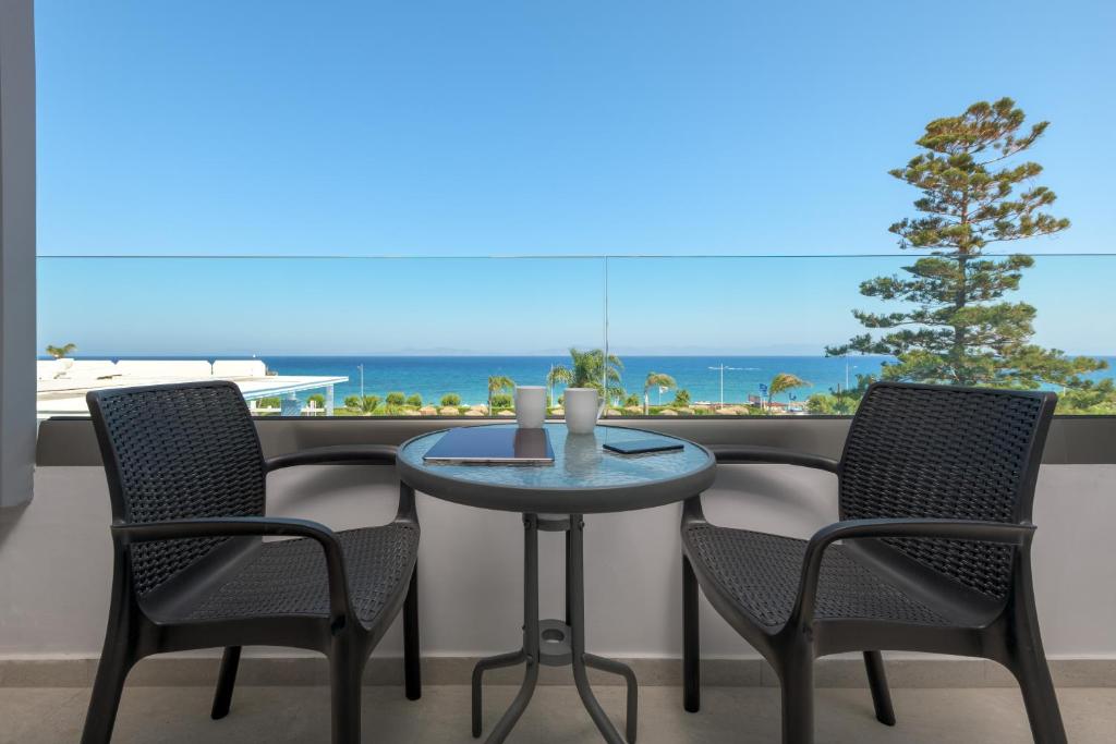 Oceanis Beach Hotel - Superior Twin Room With Sea View