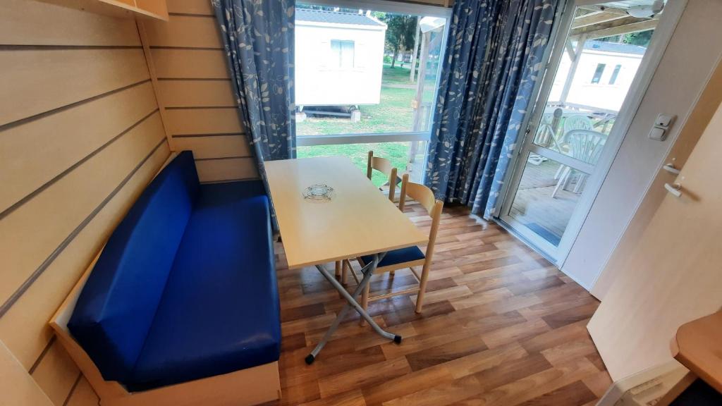 Część wypoczynkowa w obiekcie Le Ried Camping To hapi