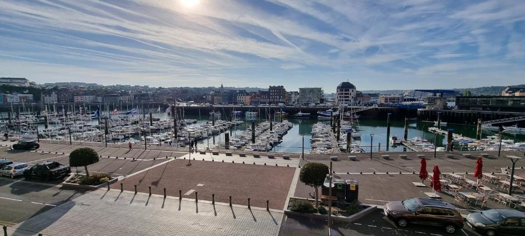 a view of a marina with a bunch of boats at ORATORIENS HENRI IV in Dieppe