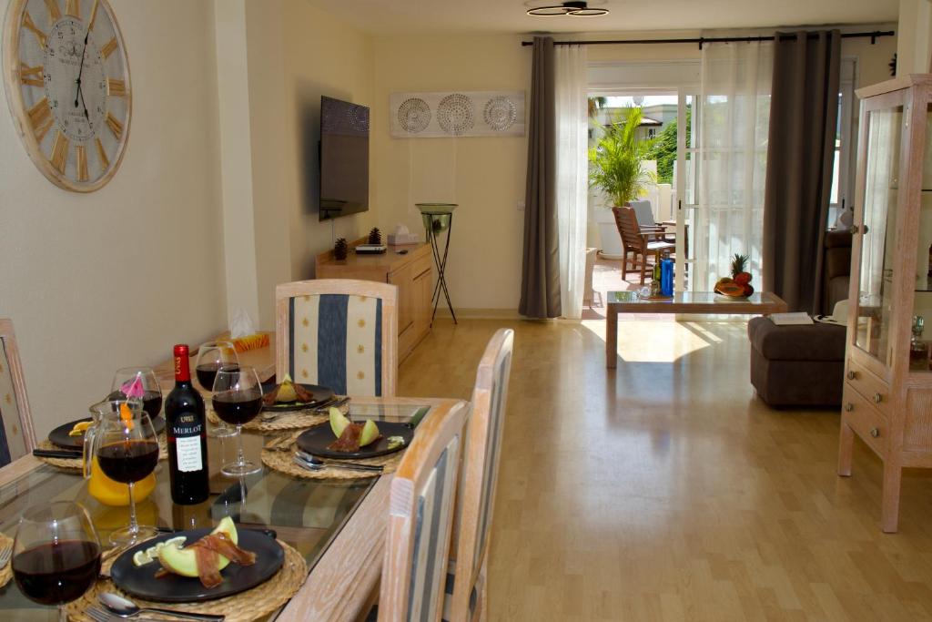 Kép Villa Wendy Family Ocean View House szállásáról Chayofában a galériában