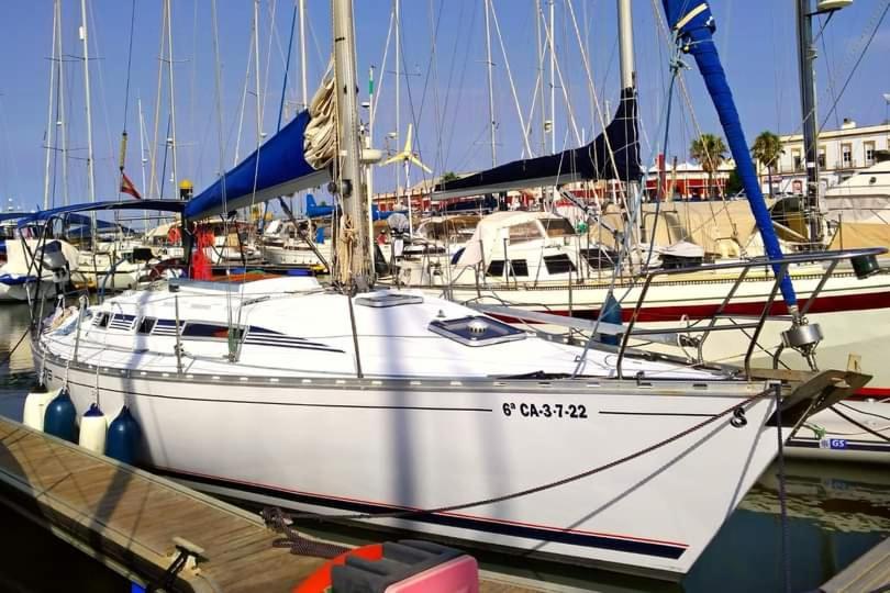 Barcos Alojamiento en velero Isabella en Ayamonte, Andalucía