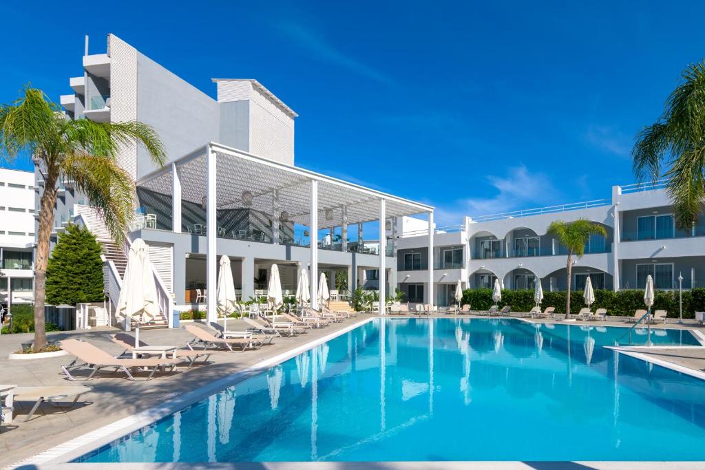Bassein majutusasutuses Oceanis Park Hotel või selle lähedal