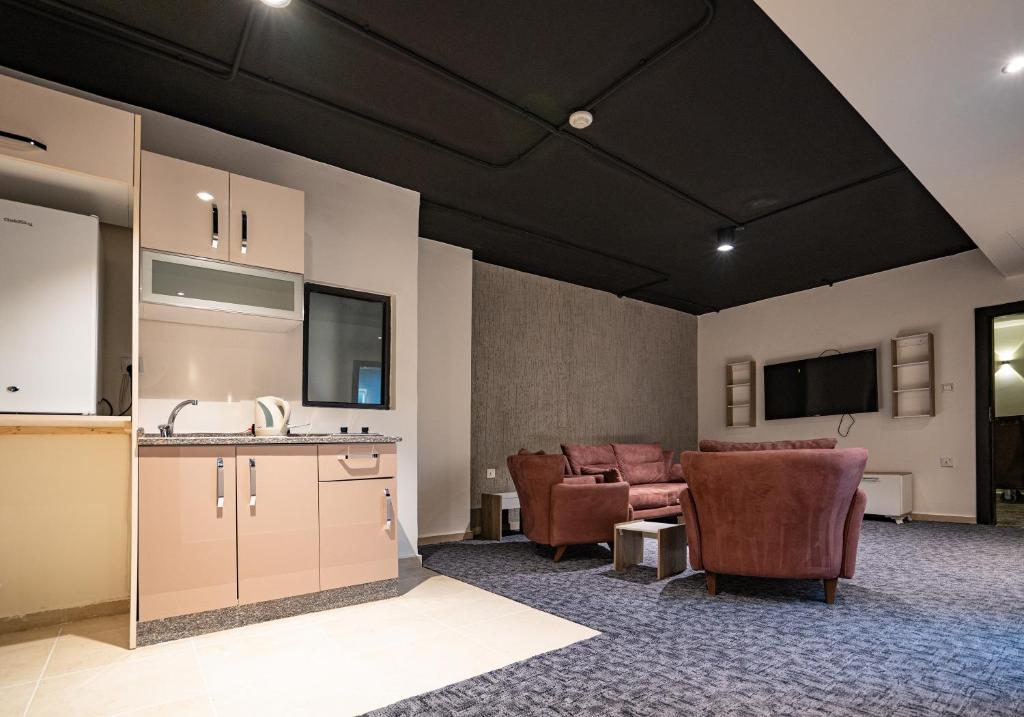 Kuchyň nebo kuchyňský kout v ubytování Diamond Hotel