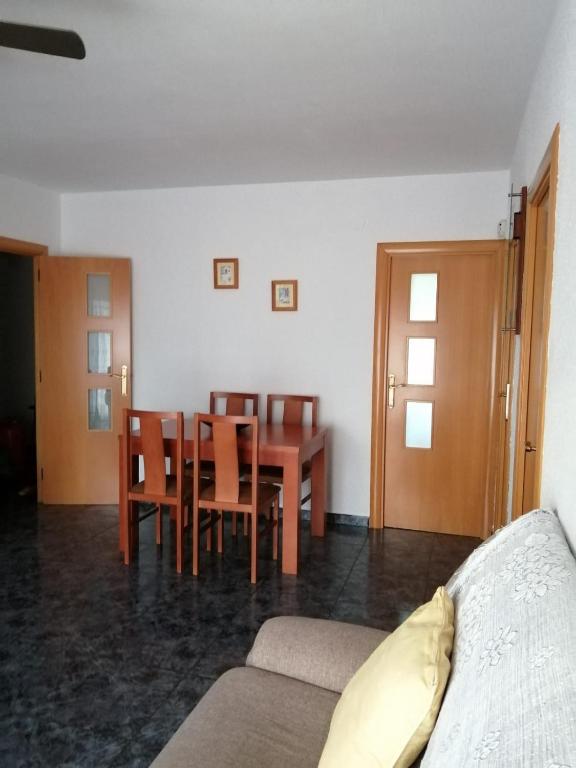 Apartamento Bella Carmen : para 6 personas, Cunit – uppfærð ...