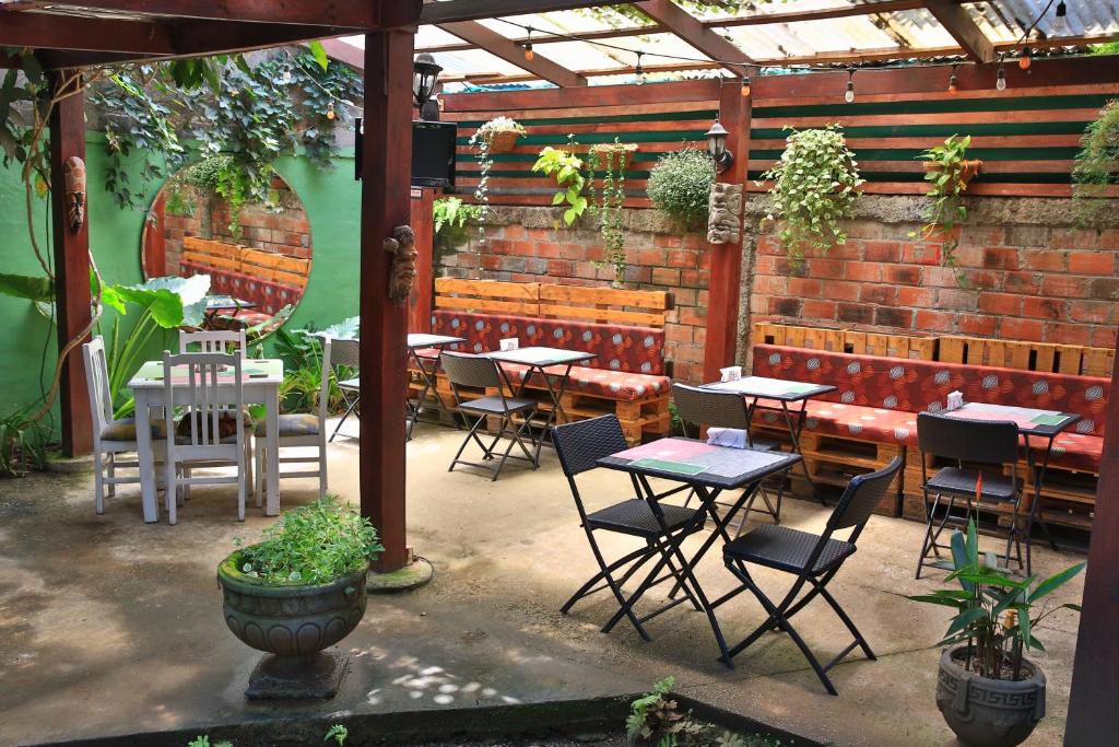 Restaurace v ubytování Mangifera Hostel