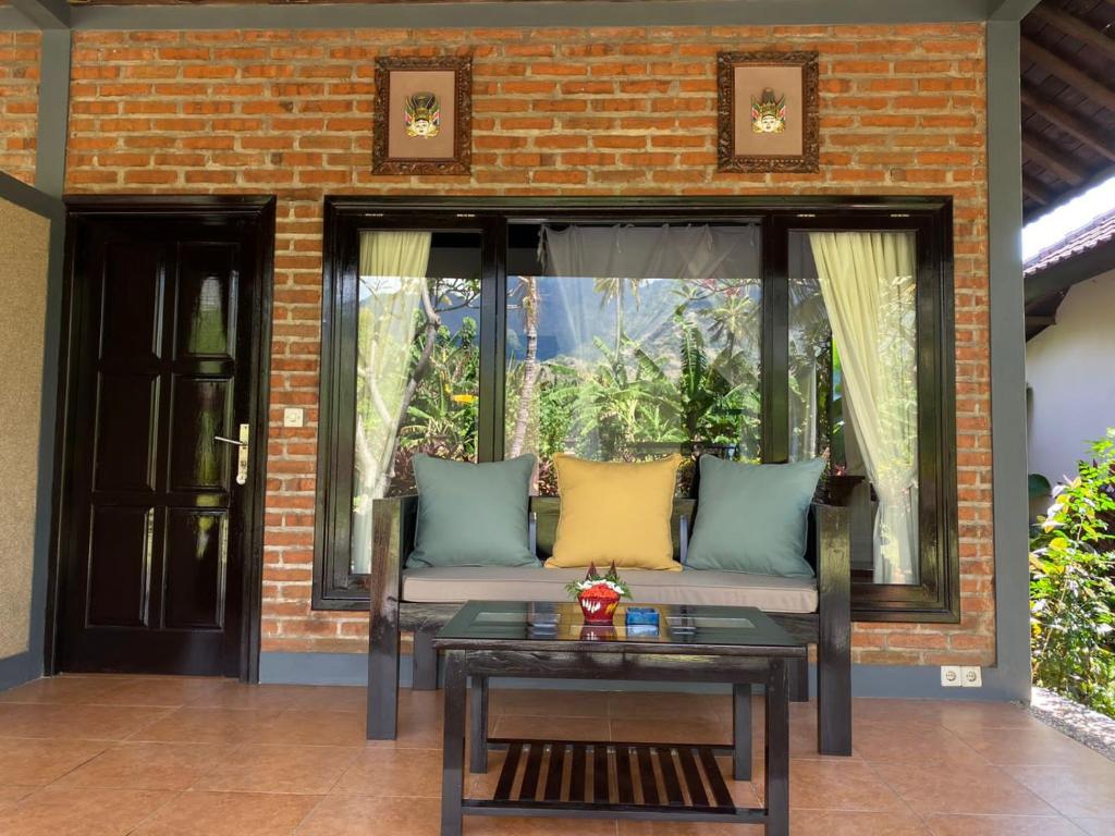 Posezení v ubytování Badini Homestay Pemuteran Bali