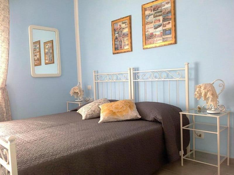 Postel nebo postele na pokoji v ubytování Nonna Anita Palace Narni