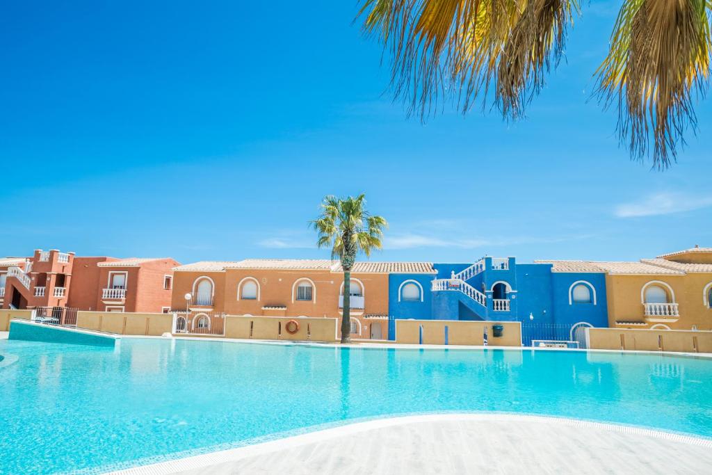 The swimming pool at or close to Casa Frederyk