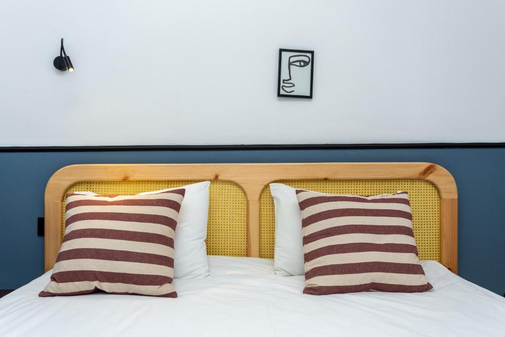Shota Rustaveli Aparthotel - Deluxe Double Room With Balcony