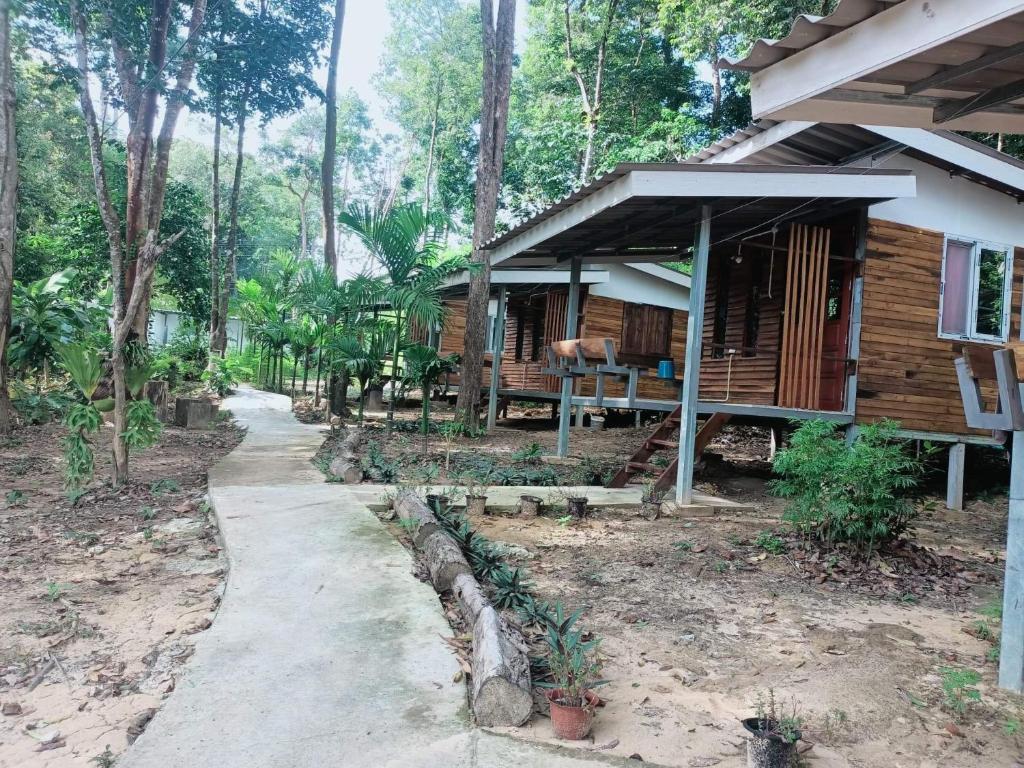 Zahrada ubytování Good Time Resort Koh Kood