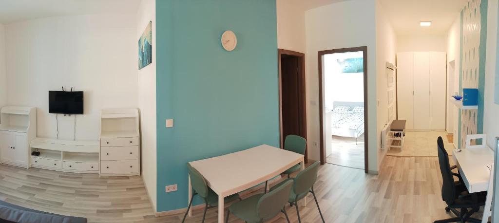 Televízia a/alebo spoločenská miestnosť v ubytovaní Happy Bunnies Apartman II - Siófok