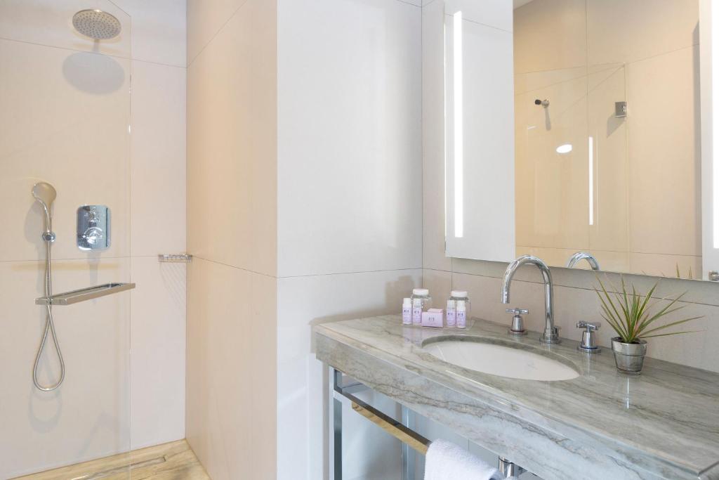 Hôtel Bedford - Resim 9