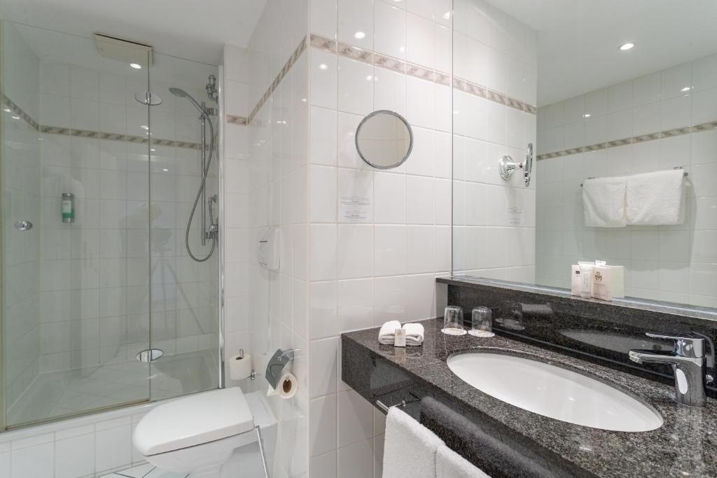 ambassador hotel & spa - Double Room With Beach View