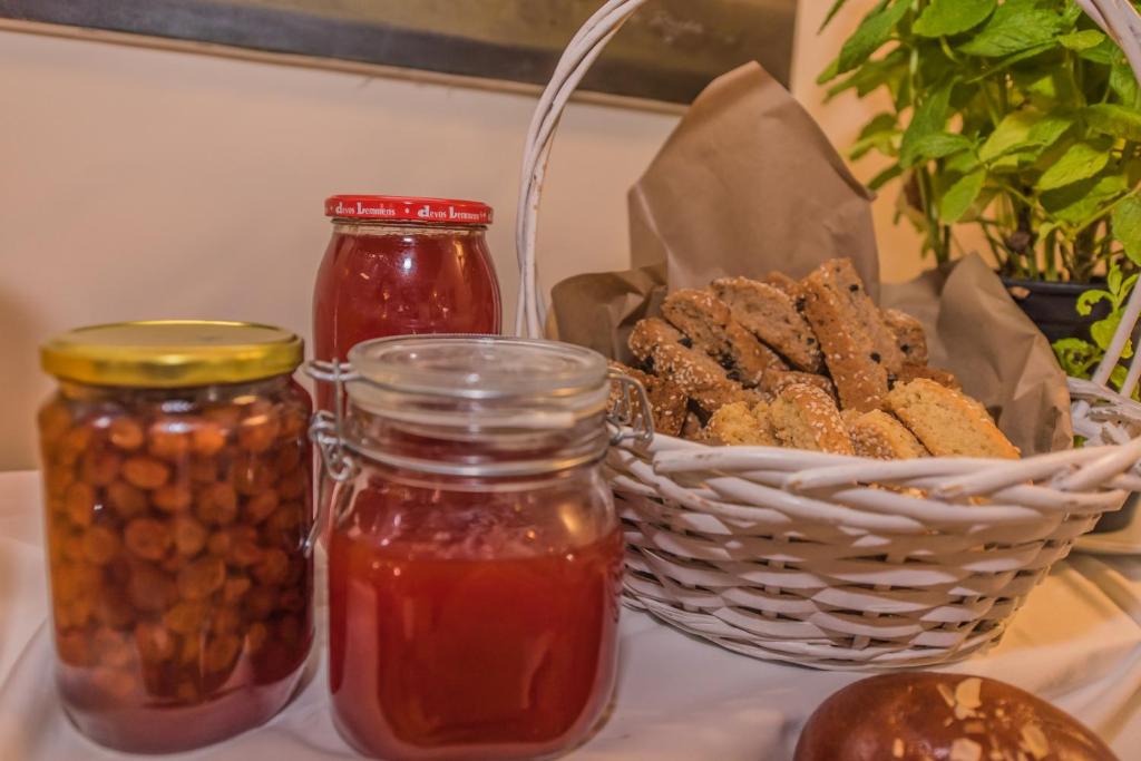 Jídlo v aparthotelu nebo okolí
