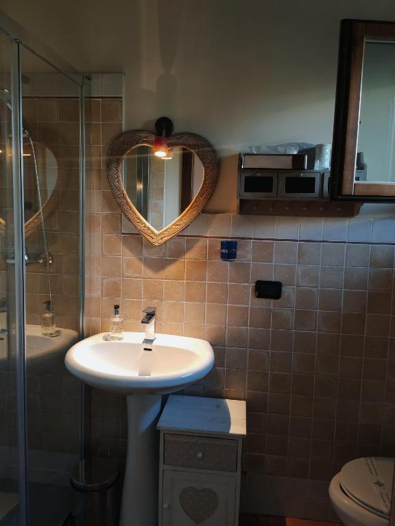 Kúpeľňa v ubytovaní Podere Borgaruccio