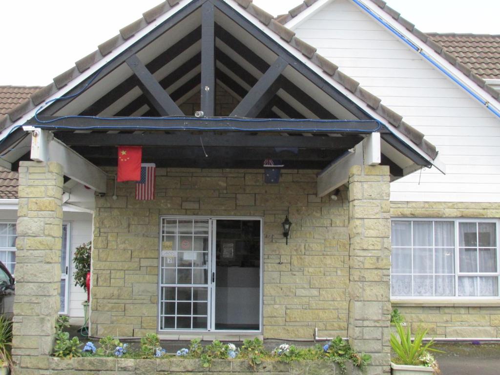 Malones Spa Motel - Resim 10