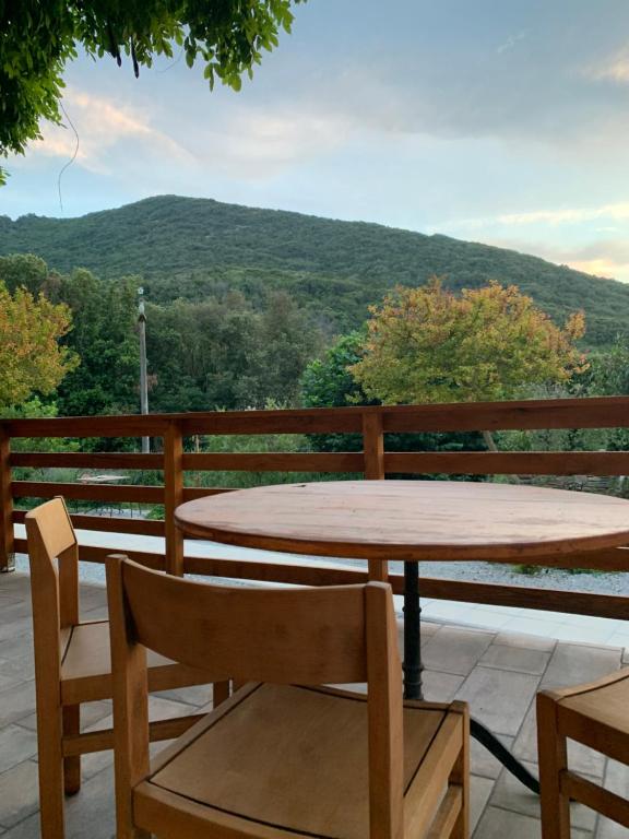 B&B La Fucinaia Pet Friendly Adults only - Deluxe Queen Room