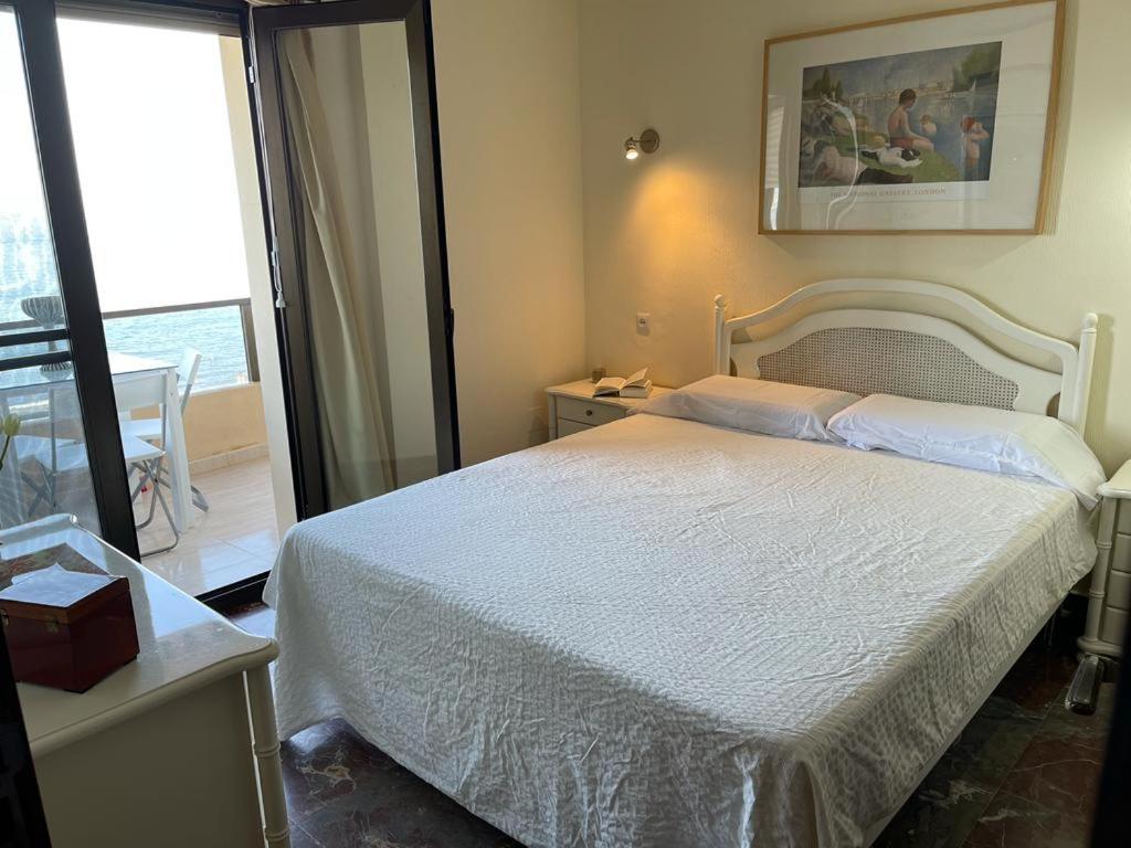 Fotografia z galérie ubytovania APARTAMENTO PRIMERA LINEA PLAYA. v destinácii Fuengirola