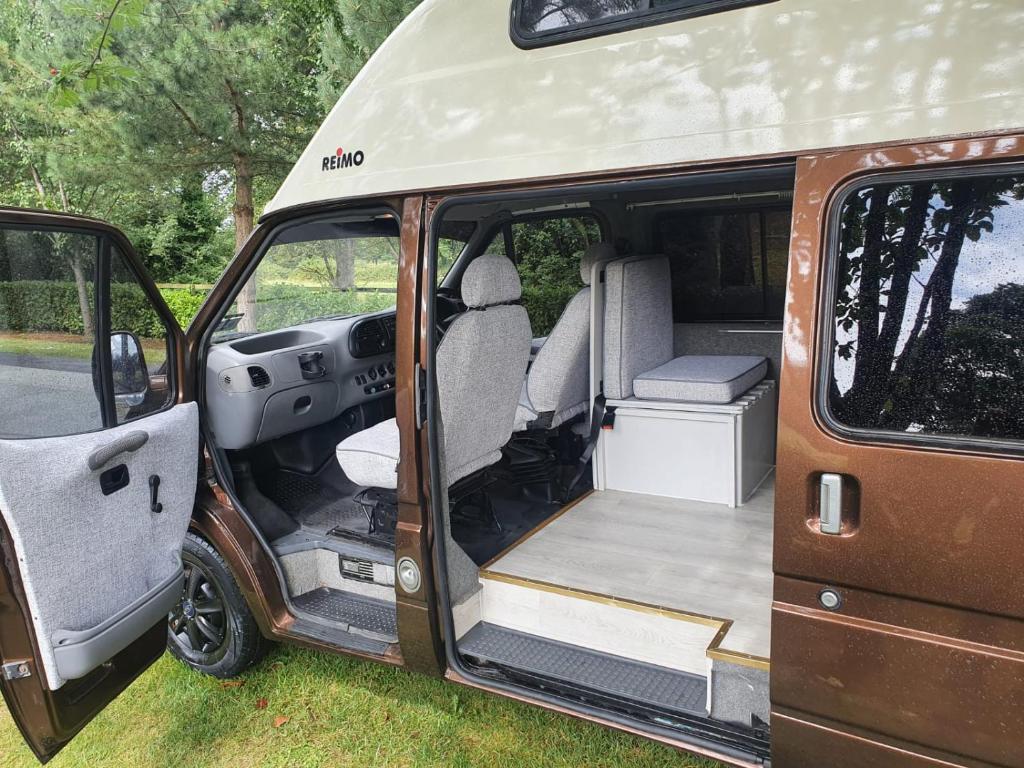 Fotografie z fotogalerie ubytování RETRO CAMPER HIRE Discover Ireland v destinaci Dublin