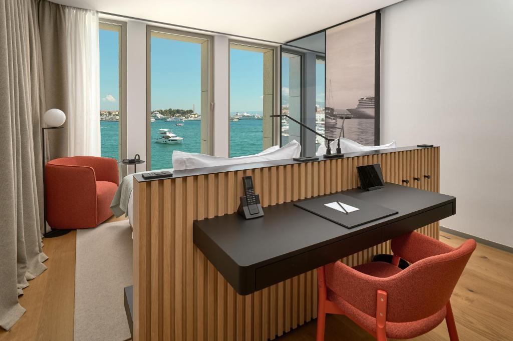 Hotel Ambasador - 17