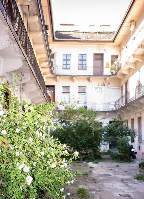 Budova, v ktorej sa apartmán nachádza