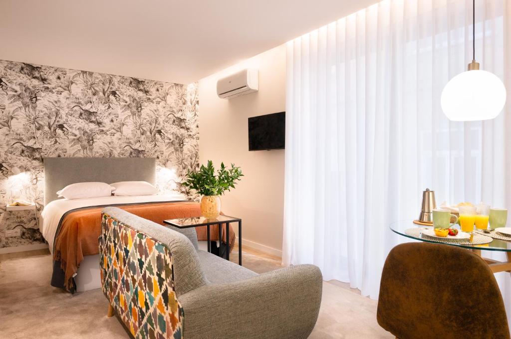 Nomad Apartment, by Bolhão Residences - Housity