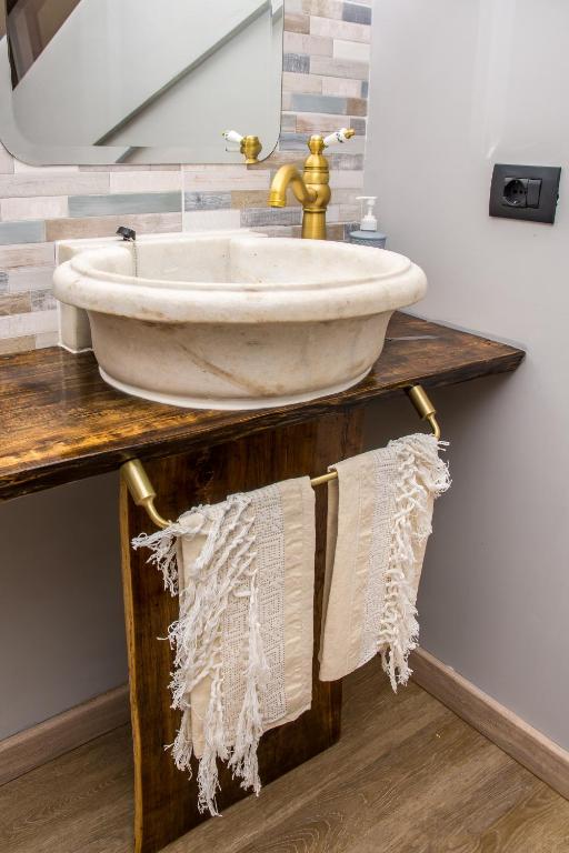 Kúpeľňa v ubytovaní B&B Miellò nelle Langhe