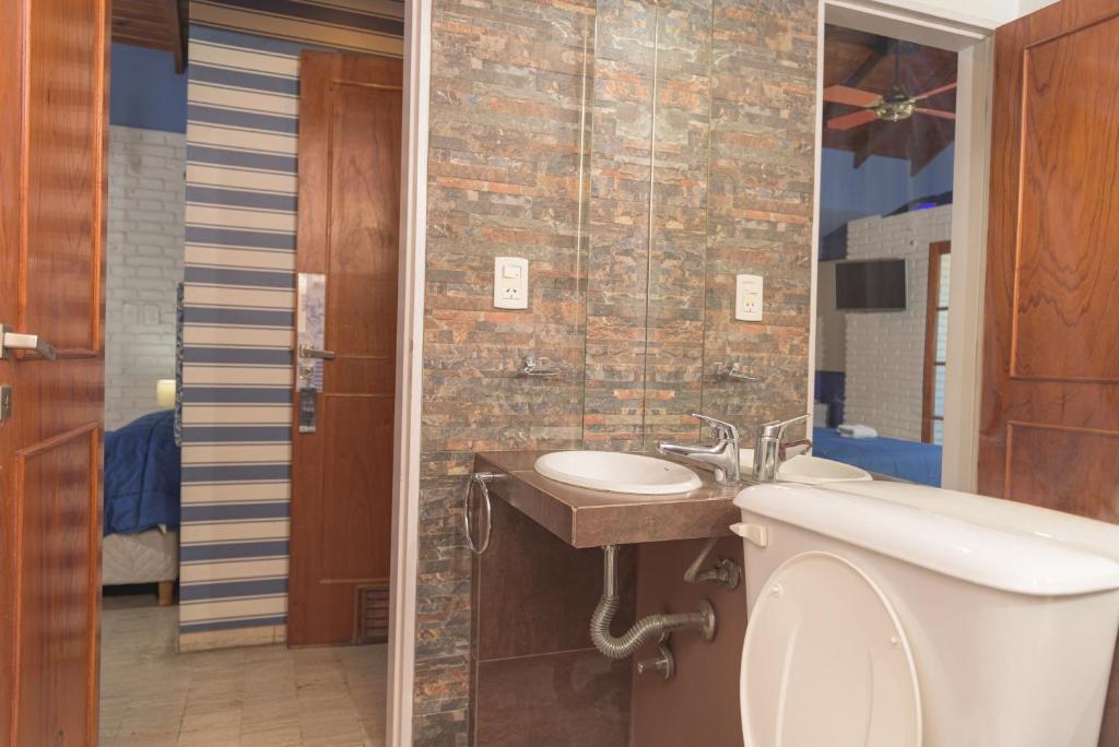Hotel Nuevo Suizo - Standard Double Or Twin Room