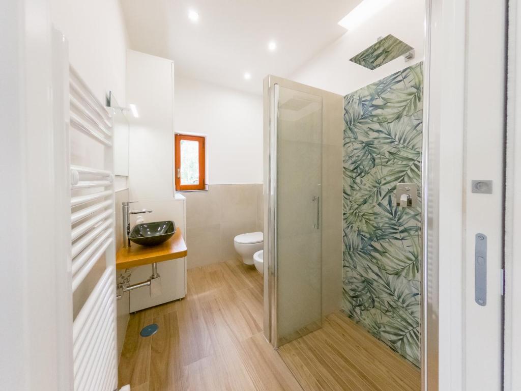 A bathroom at La Pigna Sorrento