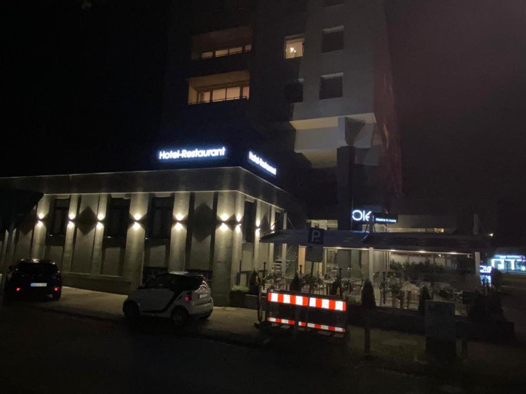 Budova, kde se hotel nachází
