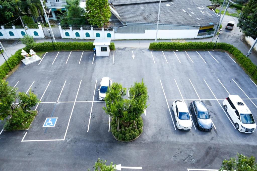 Letecký snímek ubytování Double J Hotel