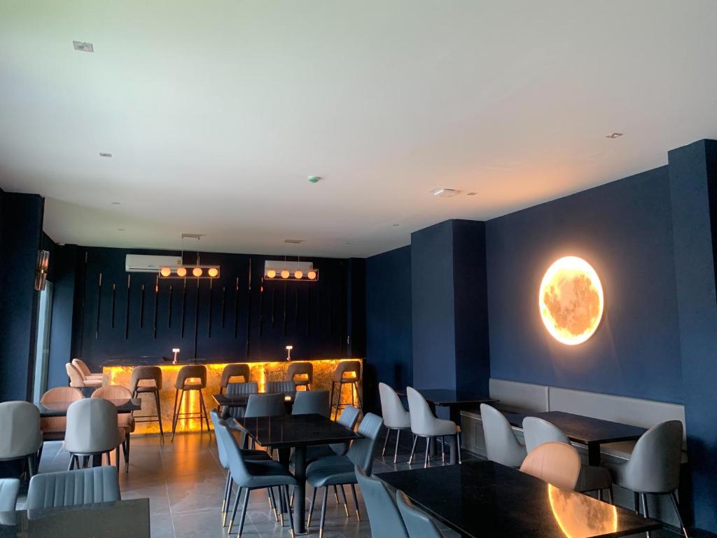 Posezení v ubytování Double J Hotel