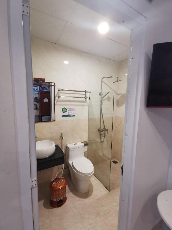 Koupelna v ubytování Sen Vàng Hotel