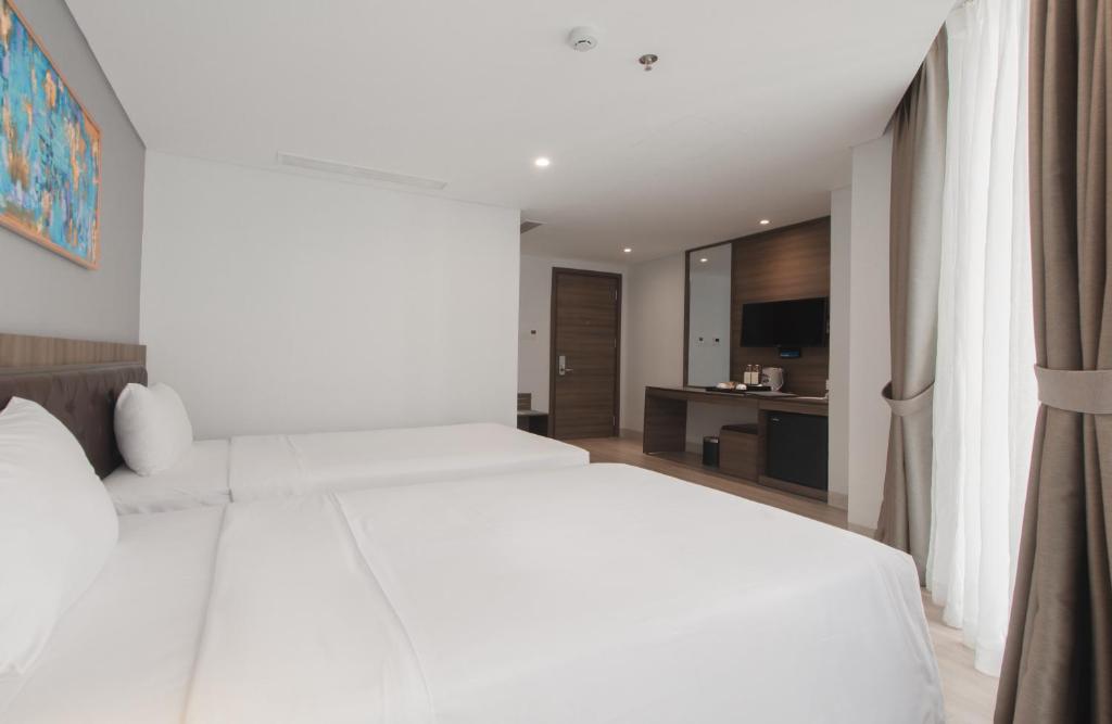 Suite Nhìn Ra Thành Phố