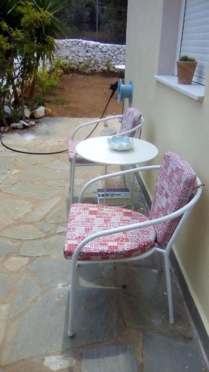 Zdjęcie z galerii obiektu Malia Private Yard w mieście Pírgos