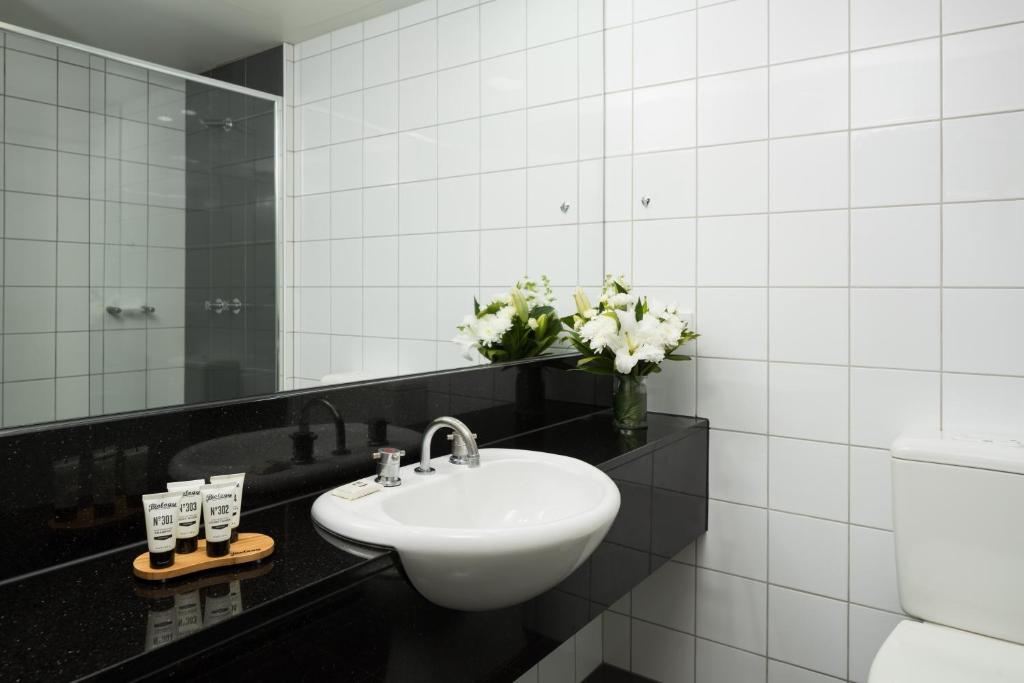 Koupelna v ubytování Rydges Darwin Central