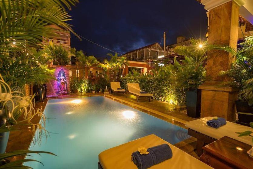 Bazén v ubytování Angkor Leap Hotel nebo v jeho okolí
